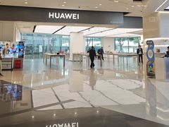 -华为授权体验店(中山公园来福士)