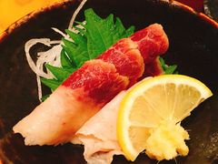 鲸鱼刺身-大起水产回转寿司(道顿堀店)