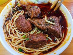 招牌牛肉面-蒋六十八梯眼镜面(渝中店)