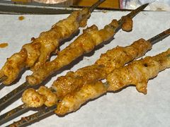 -老街烧烤大排档·地道湖北菜·龙虾馆(汉口火车站店)