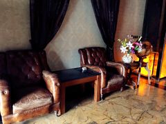 -半岛公馆(淞兴西路店)