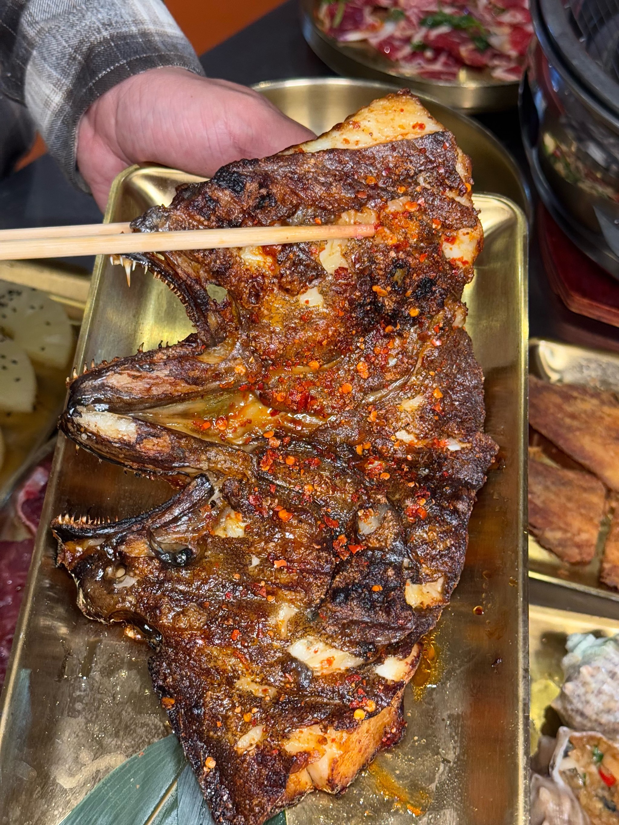 成都人都在找‼️这口封神的碳烤碟鱼头