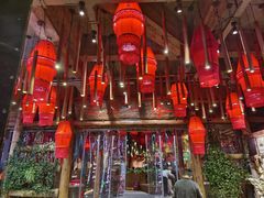 -老滇山寨•云南特色菜•地方菜•民族风情歌舞表演(金碧店)