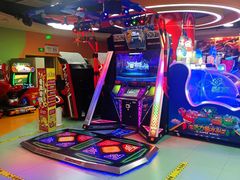 -爱玩嘉年华(龙湖源著天街店)