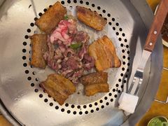 -陈叉子钢盆烤肉(中原万达店)