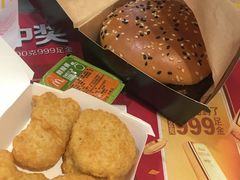 -麦当劳(宝山大厦店)