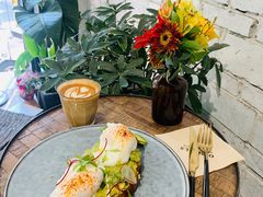 牛油果温泉蛋吐司-O'mills Sourdough Bakery&Bistro(永嘉路店)