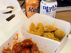 -BHC炸鸡(明洞总店)