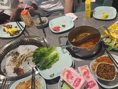 -金滏山烤肉·海鲜·火锅自助餐厅(襄阳万达店)