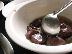 -周老三跷脚牛肉·全牛火锅(非遗传承店)