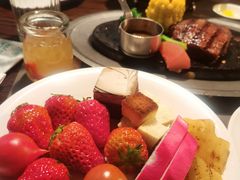 -食间牛排(重庆路万达店)