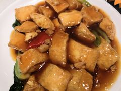闫府第一福-闫府私房菜·百年鲁菜(恒隆店)