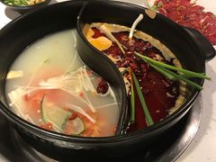 -钢管厂五区小郡肝串串香(奥克斯广场锦城万达店)