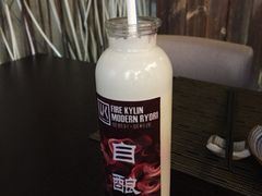 自制酸奶-HIHE Bistro·Oyster Bar(华熙live店)