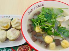 -小杨生煎(金山百联购物中心3楼店)