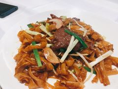 干炒牛河-稻香酒家·34年老字号·港式粤菜(汉街店)