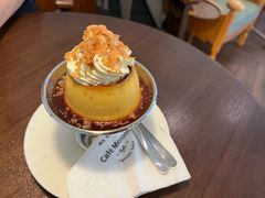 -Café Monson