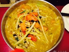 -红鼻子桂林米粉(金唐新光界店)