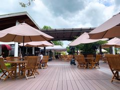 -香港赛马会双鱼河会所