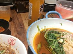 -万记麻辣烫国展总店