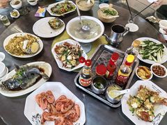 -岛中岛·海鲜大排档·万宁老字号(东澳店)