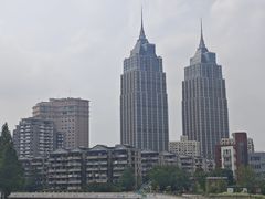 -迪卡侬(环球港店)