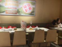 -海底捞火锅(崇文门新世界百货店)
