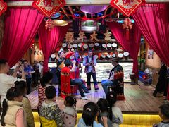 -老滇山寨•云南特色菜•地方菜•民族风情歌舞表演(金碧店)