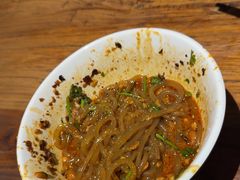 -万记麻辣烫国展总店