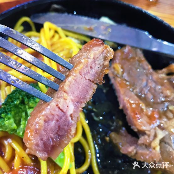 洪牛客夜市牛排