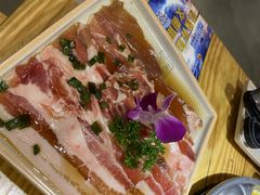 牛五花-喜来稀肉(北外滩白玉兰广场店)