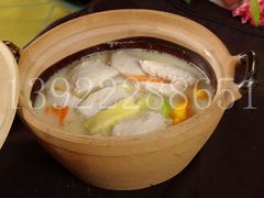 浓汤木瓜鱼滑煲-新好景海鲜酒家(新塘店)