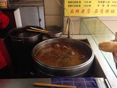 -江三王记牛杂馆(总店)