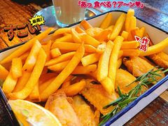 美式风味炸鸡翅配薯条-MIKAKU(万达广场上海宝山店)