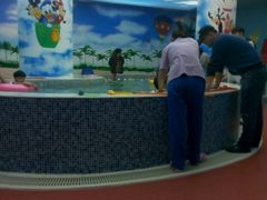 -乐悠游亲子游泳俱乐部