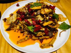 -十三式重庆江湖菜(金茂览秀城店)
