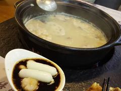 -洪氏嗨捞·广东猪肚鸡·椰子鸡火锅(西咸万象城店)