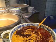 -陆元丰·兰州纯汤牛肉面(自强西路店)