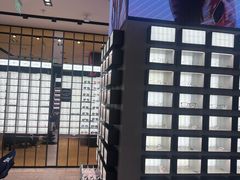 -LensCrafters亮视点(东方新天地店)