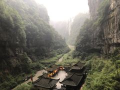 -龙水峡地缝景区