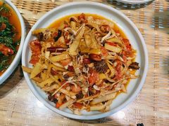 -俏香傣·德宏风味餐厅(万宏路店)