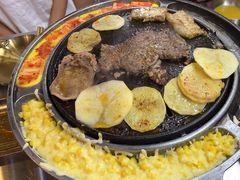 -胡悦里韩式烤肉(芝罘万达广场店)