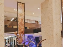 -中山利和希尔顿酒店