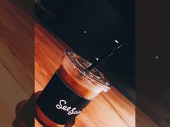 冰拿铁-Seesaw Coffee(朝阳大悦城店)
