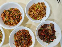 -笨罗卜浏阳菜馆(龙华鹏润达店)