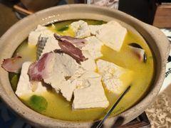 高山云腿手掰豆腐-水煮三国·川鲁江湖菜(香山店)