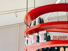 -UNI UNI(环亚凯瑟琳店)