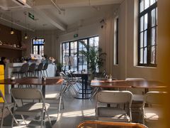 -Fridi Patisserie Cafe