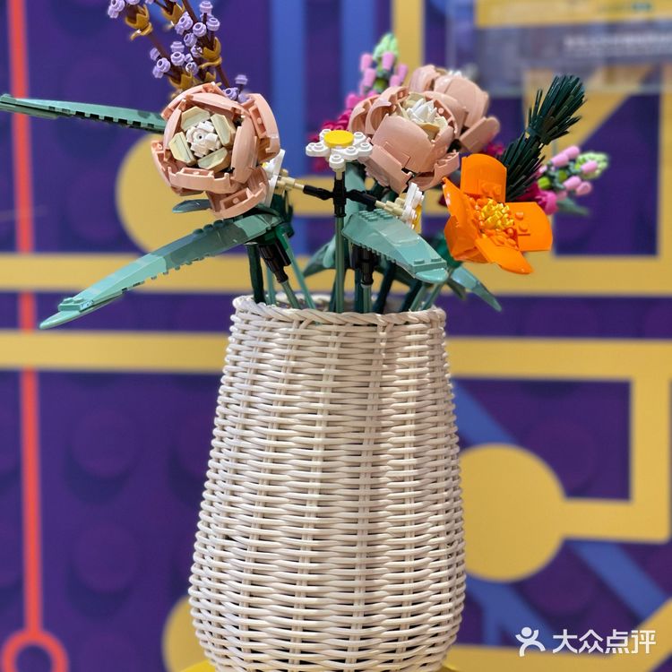 探访DIY拼砌天堂👉乐高品牌旗舰店