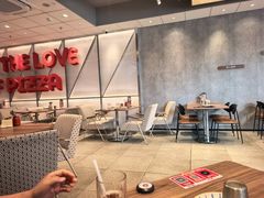 -必胜客(新中纬店)
